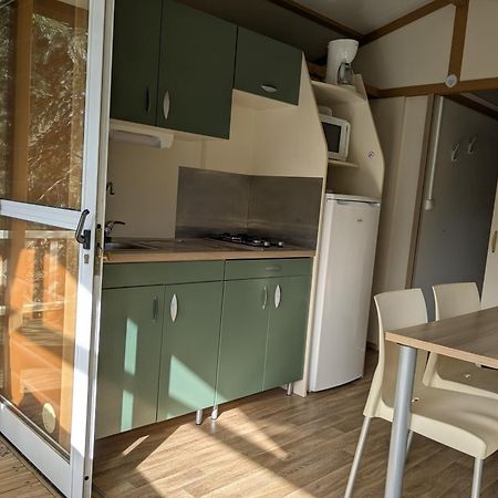 Camping Les Berges Du Doux Colombier-le-Vieux Екстер'єр фото