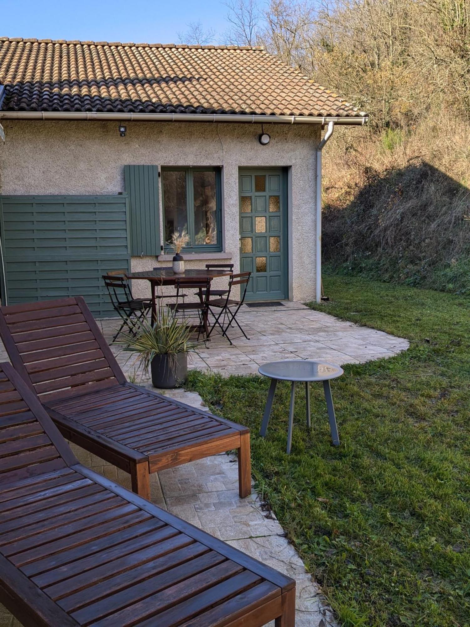 Camping Les Berges Du Doux Colombier-le-Vieux Екстер'єр фото
